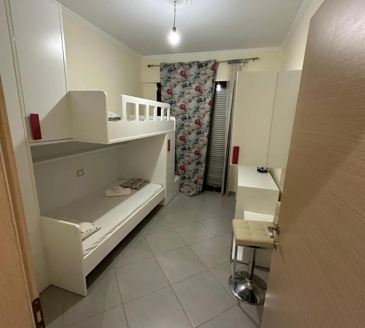 Siaapartment Vlorë アパート